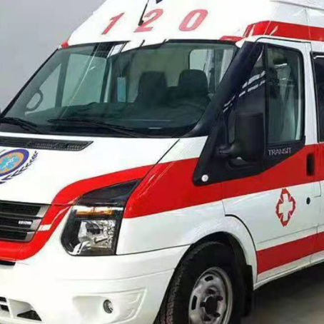 苍南非急救护送病人转院租赁救护车的优缺点对比